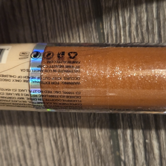 Caramel Smooch Glitter Gloss - Shimmering Orange "Carmel Start " - Picture 4 of 5